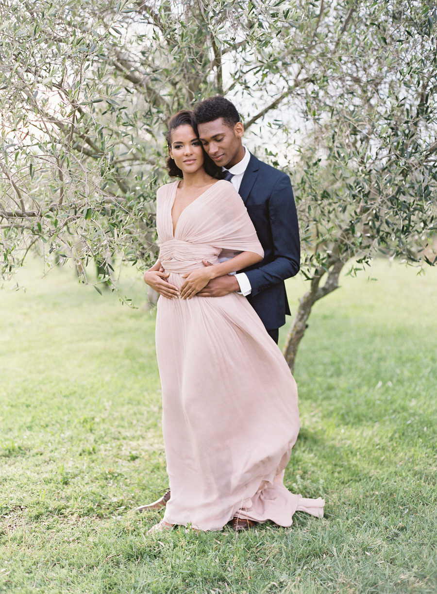 Blush and Navy Wedding Inspiration in Provence by Les Anagnou Photographers