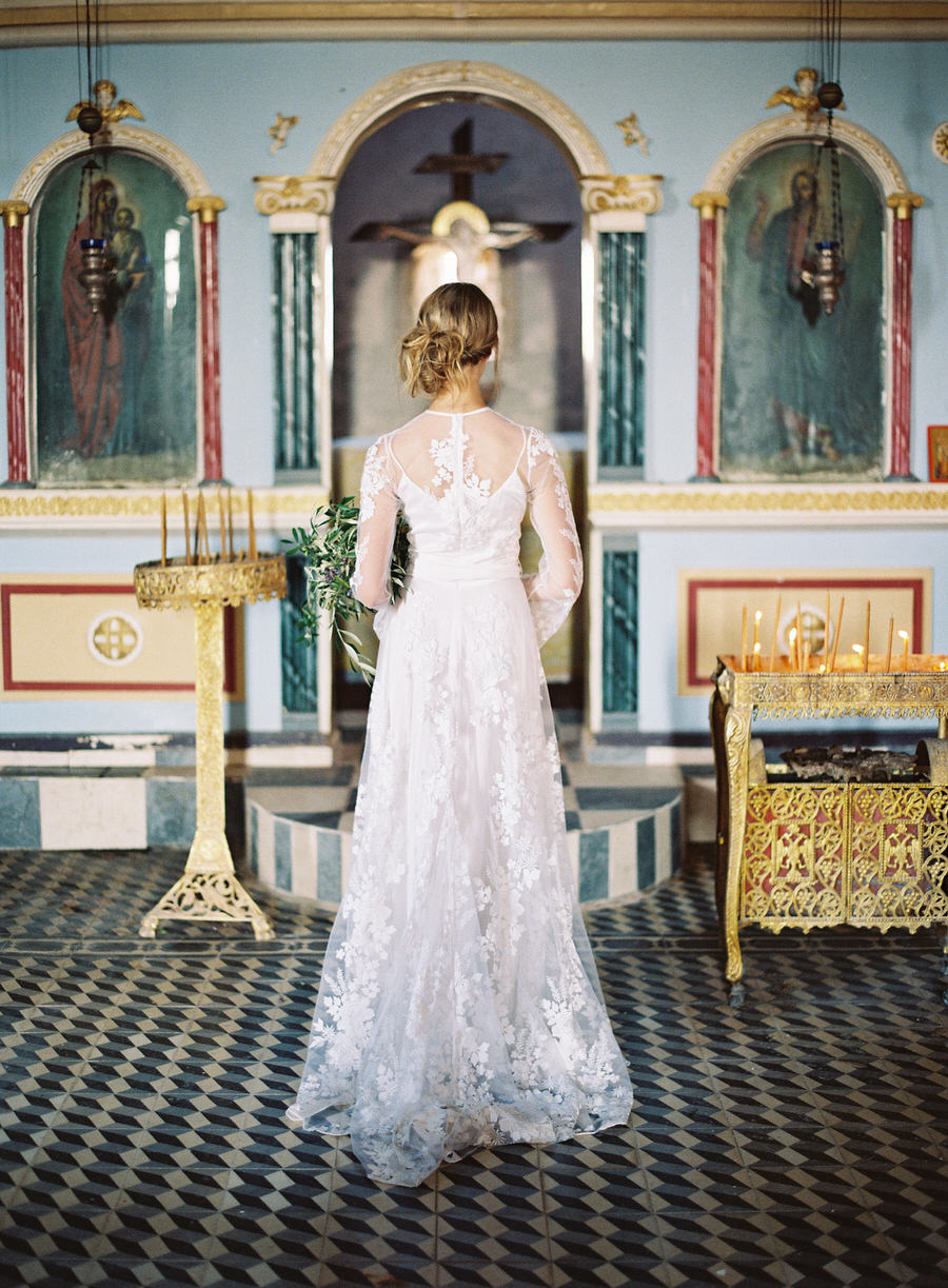 Greece wedding photographers - film photographer Les Anagnou - greek church wedding