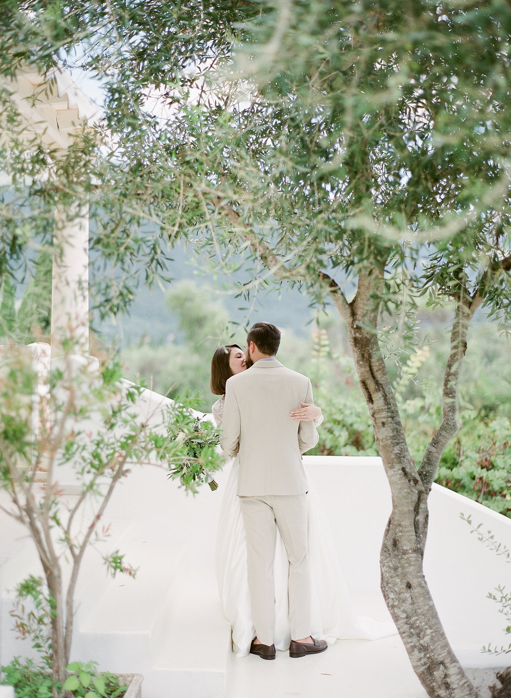 Corfu minimalistic wedding | Greece fine art film wedding photographer Les Anagnou14