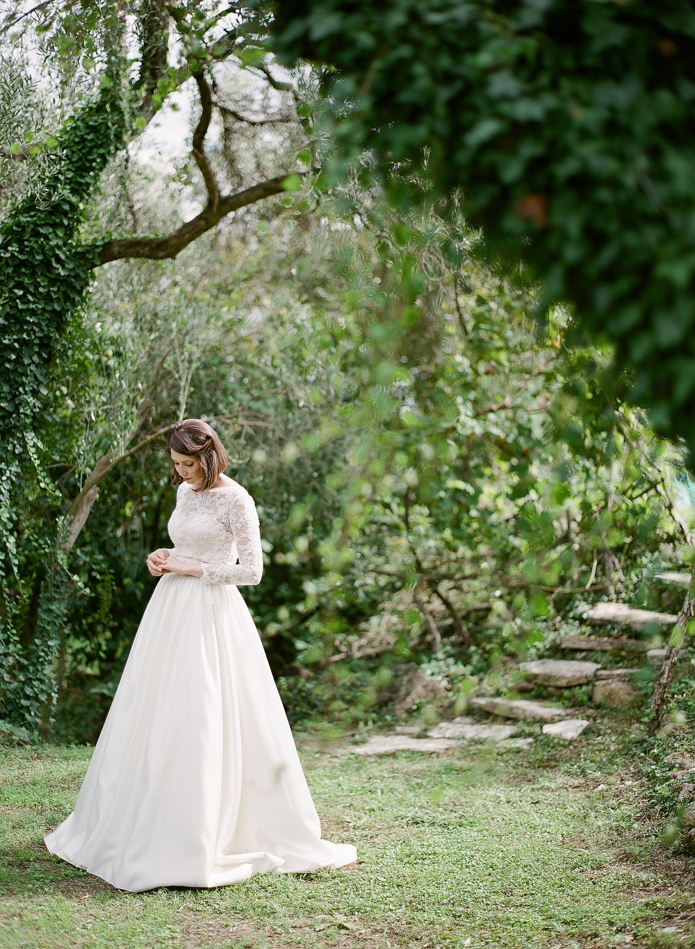 Corfu minimalistic wedding | Greece fine art film wedding photographer Les Anagnou7