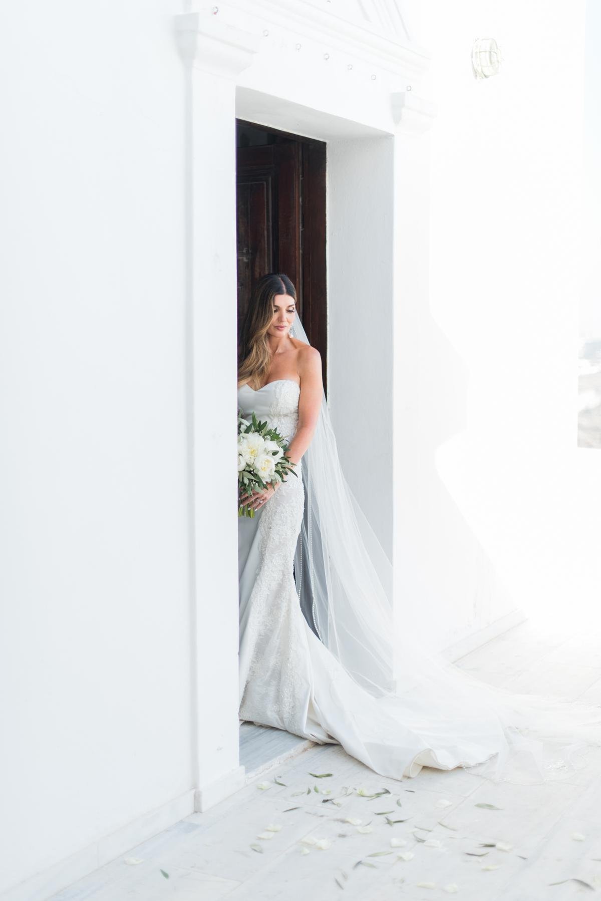 bridal portrait in Santorini