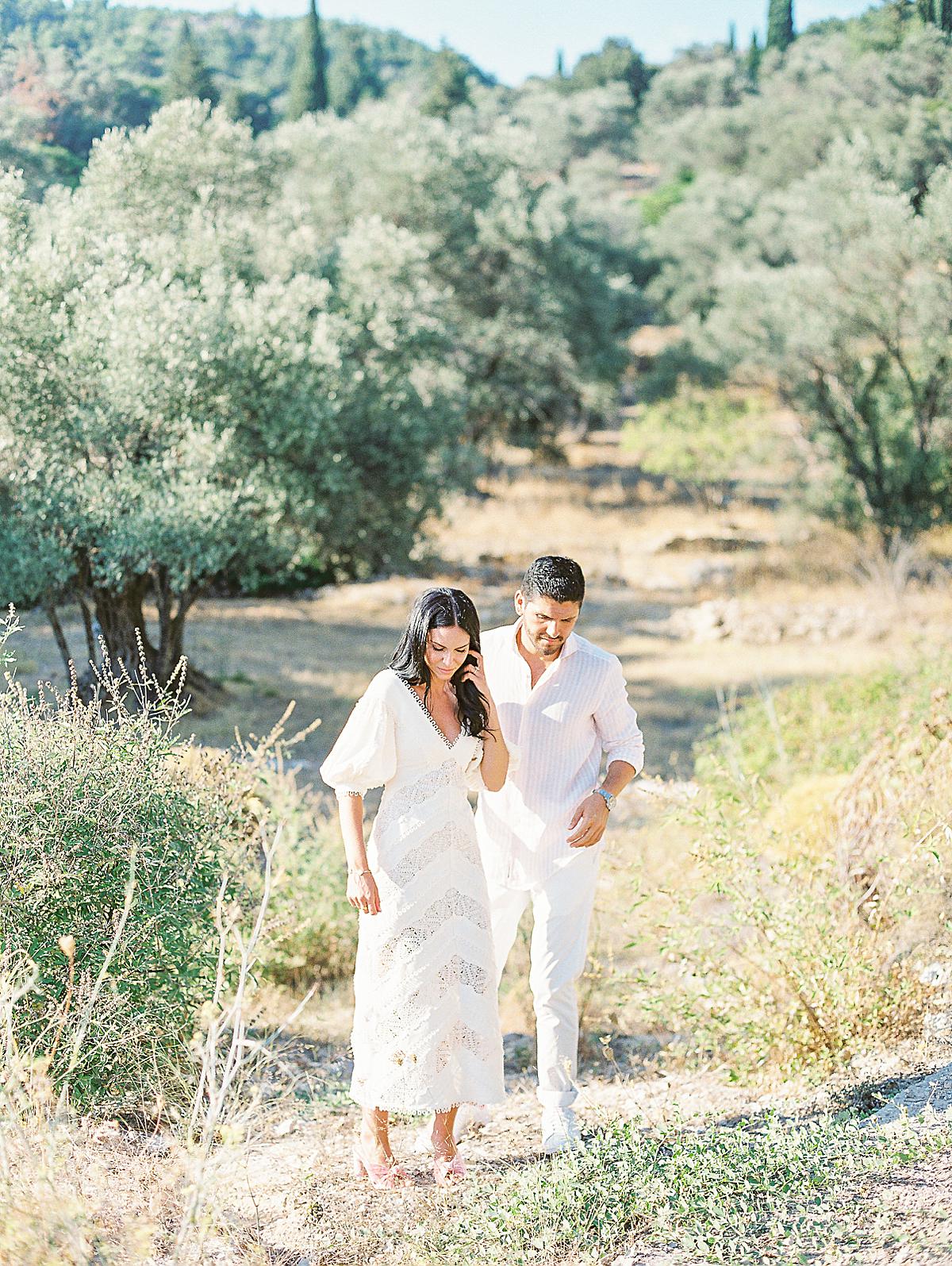 couple at lifestyle session at Chios island greece
