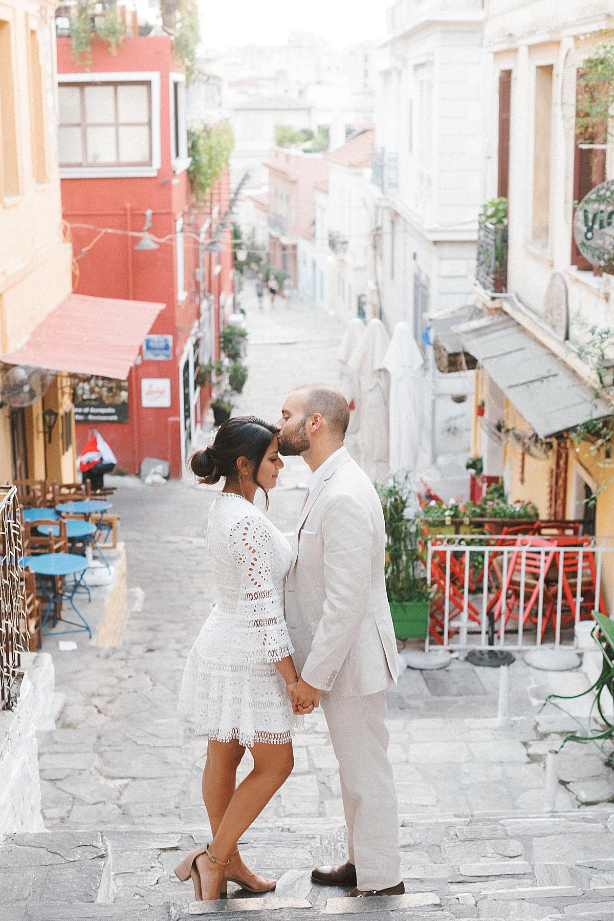 engagement session at plaka in athens