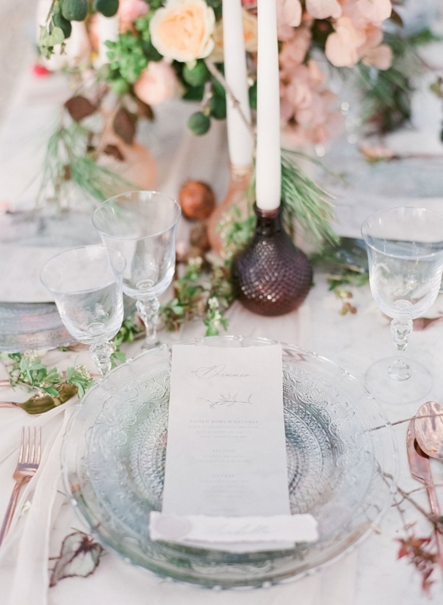 tablescape in tuscany by les anagnou