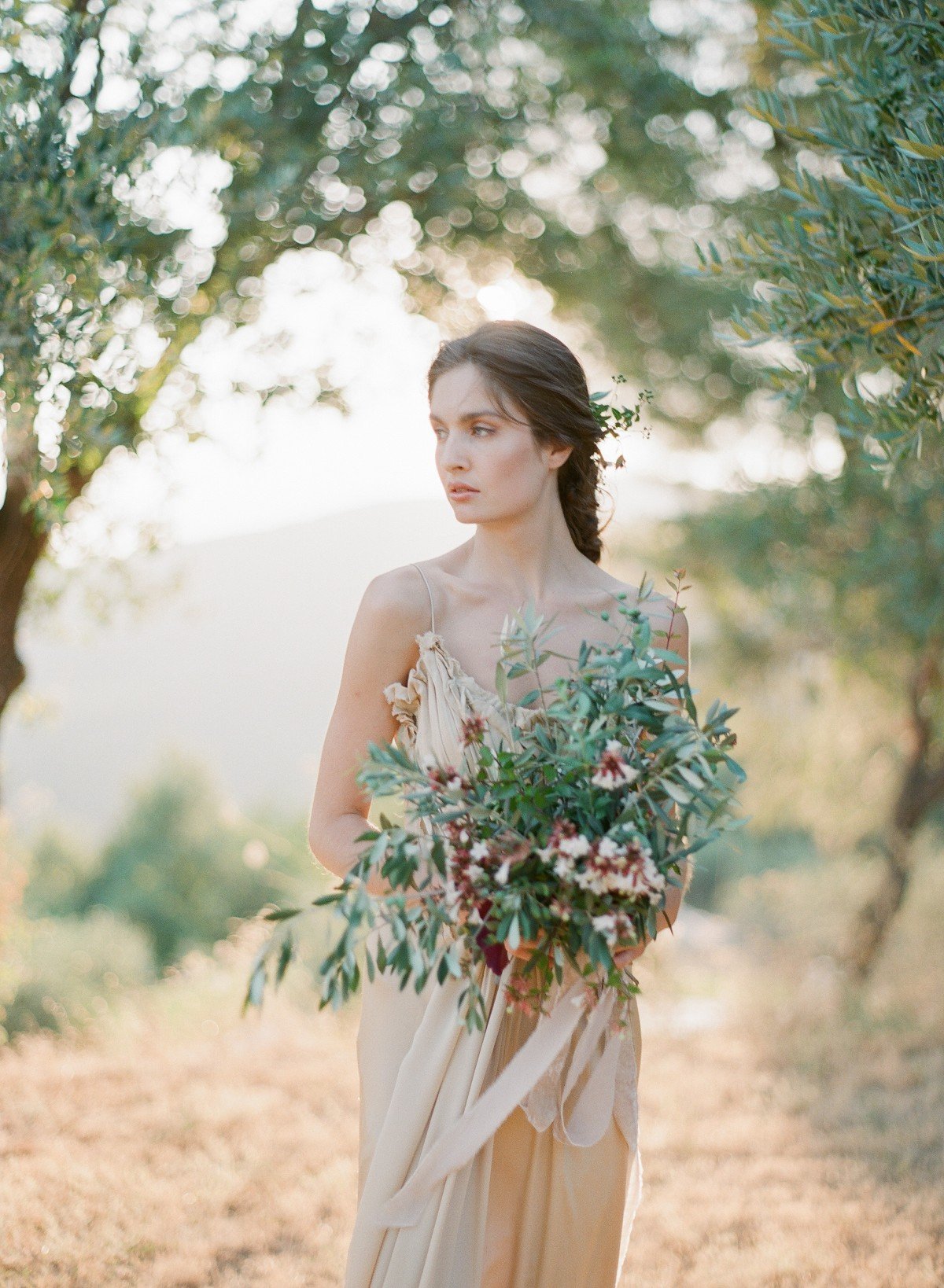 fine art bride in tuscany by les anagnou