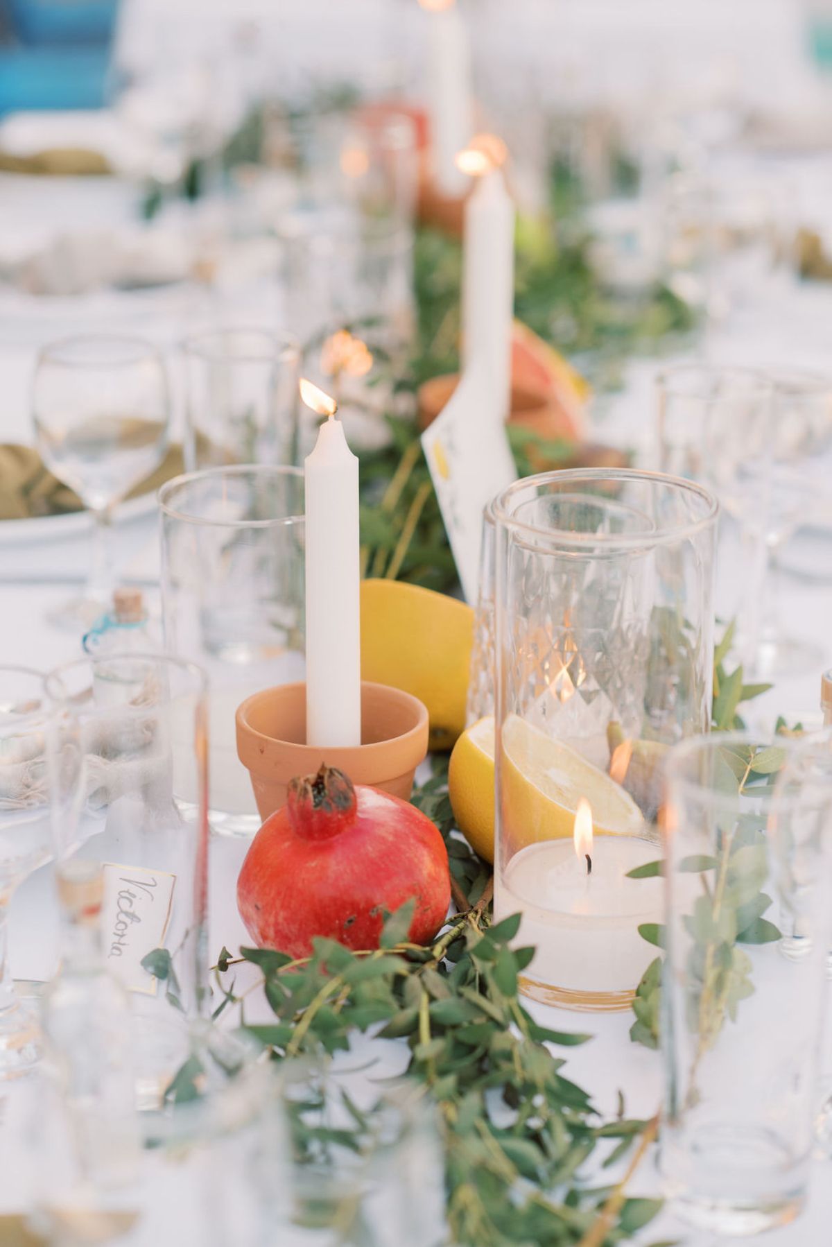 pomegranate wedding table arrangements centerpieces