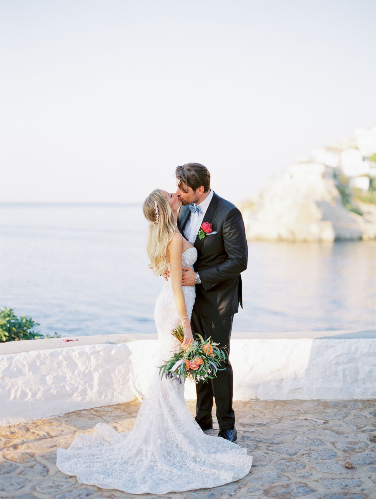 elopement-locations-greece-wedding-photographer-greece-lesanagnou-hydra