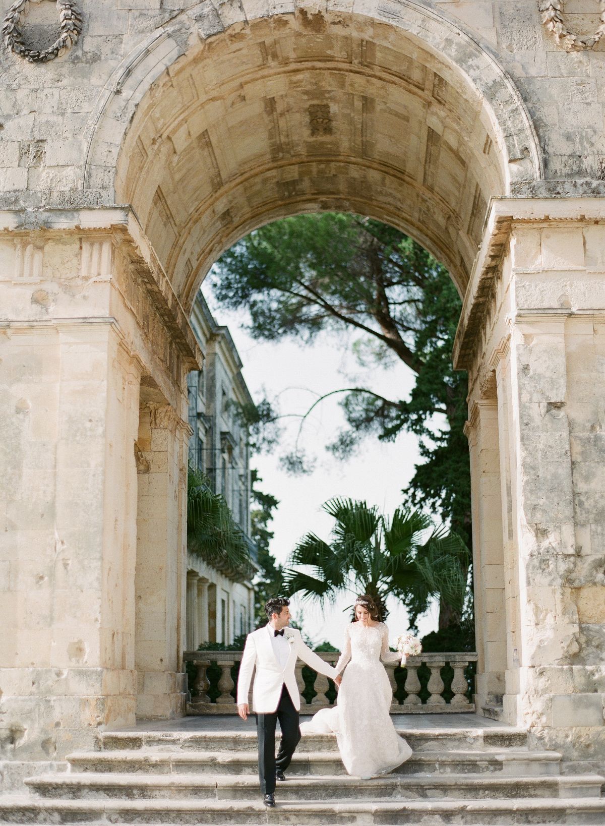 elopement-locations-greece-wedding-photographer-greece-lesanagnou-corfu